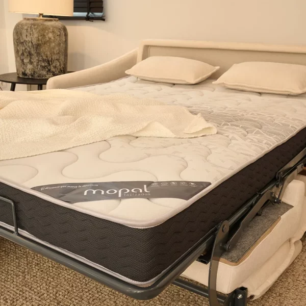Detalle del sofá cama modelo UN abierto